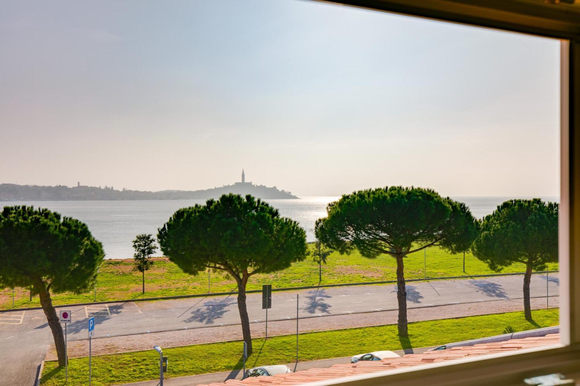 Hotel Rivamare - Rovinj Extérieur photo